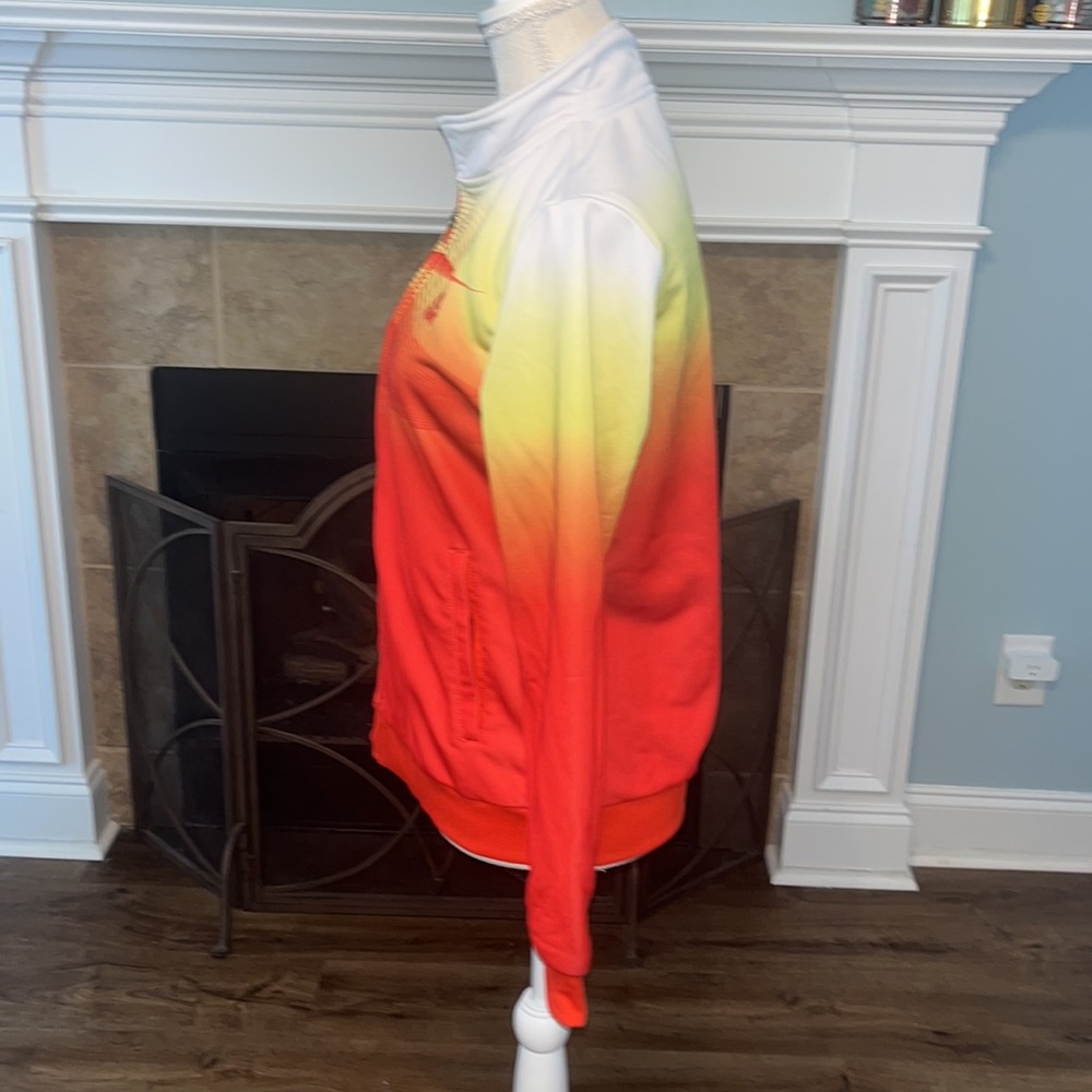 Peak Performance Red Orange Gradient Zip-Up Jacket - Picture 5 of 9